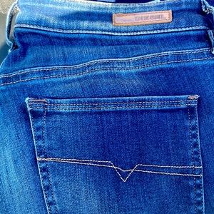 diesel size 30x32 skinny jean